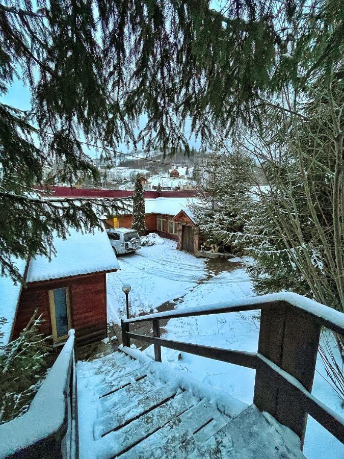 Aspen Hotel Slavske Buitenkant foto