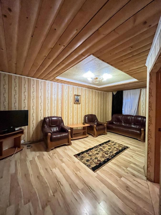 Aspen Hotel Slavske Buitenkant foto