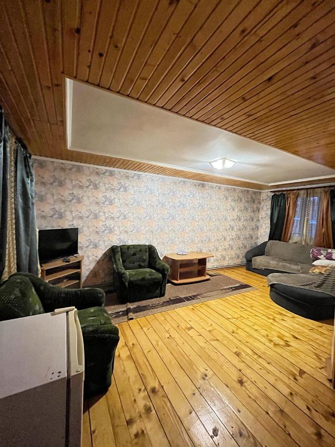 Aspen Hotel Slavske Buitenkant foto