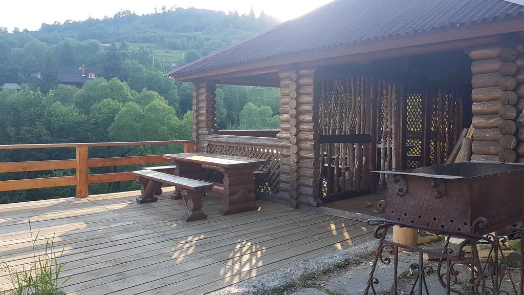 Aspen Hotel Slavske Buitenkant foto